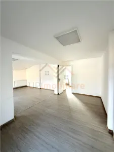 SPATIU DESTINAT BIROURILOR | CALEA ARADULUI | ORADEA - foto 4