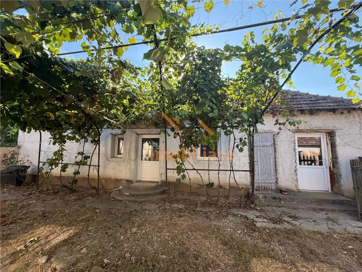 CASA CU TEREN 1500 MP | CHERESIG - foto 1