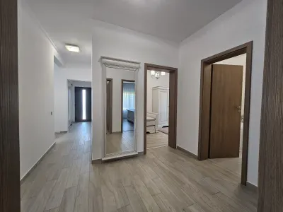 Vila plan parter - mobilata utilata - 5 drumuri - Valea Adanca - foto 12