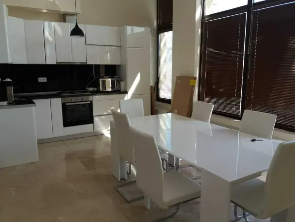 Apartament 3 camere Copou - Exclusive Residence - 880 EURO - foto 3