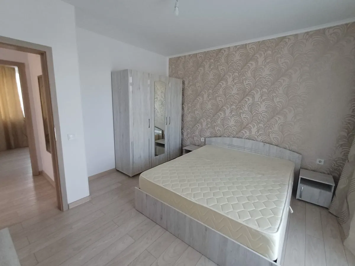 Casă 4 camere, 2 Locuri de parcare-Zona Valea Adanca- 830 euro - foto 20