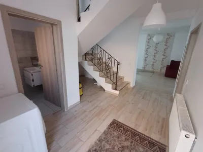 Casă 4 camere, 2 Locuri de parcare-Zona Valea Adanca- 830 euro - foto 6