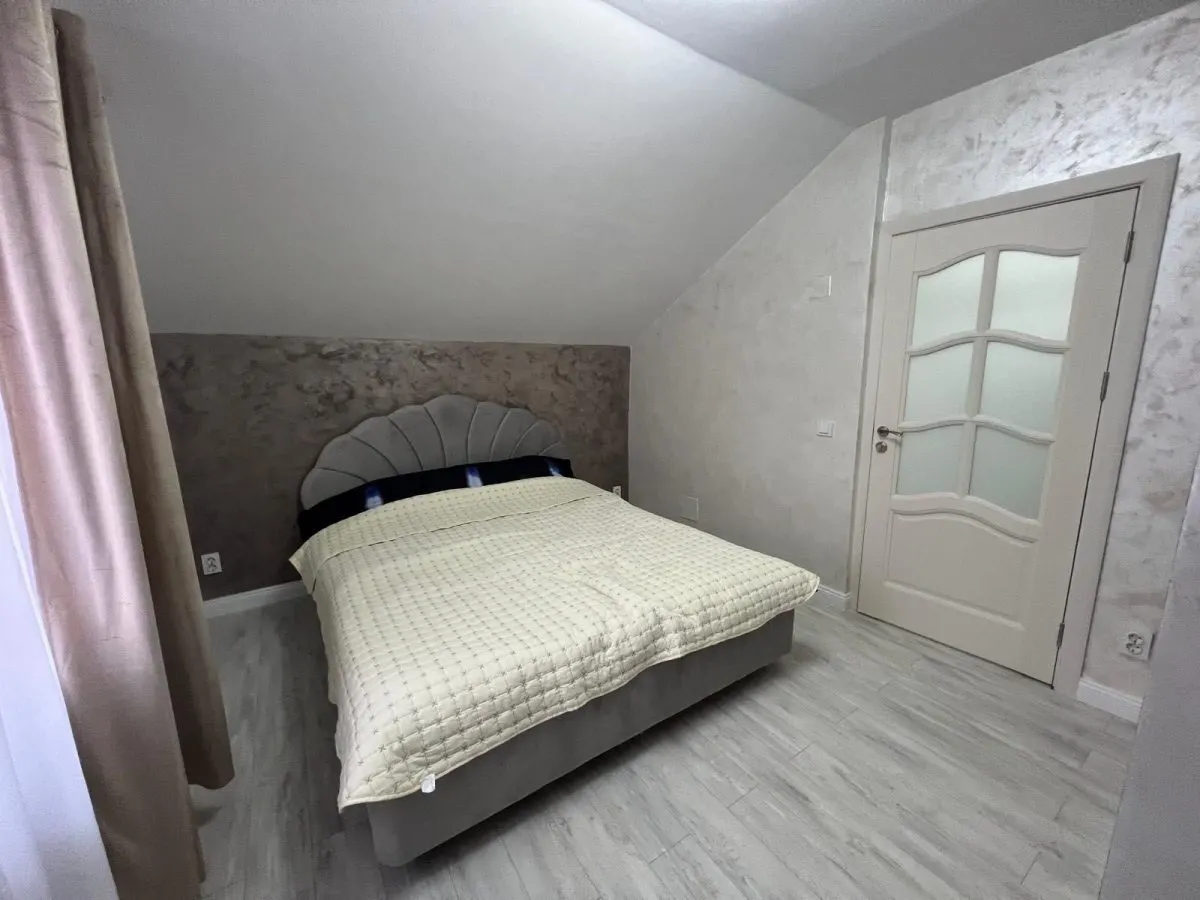 PRIMA INCHIRIERE - Casa moderna cu 3 camere - Horpaz - 800EUR - foto 4