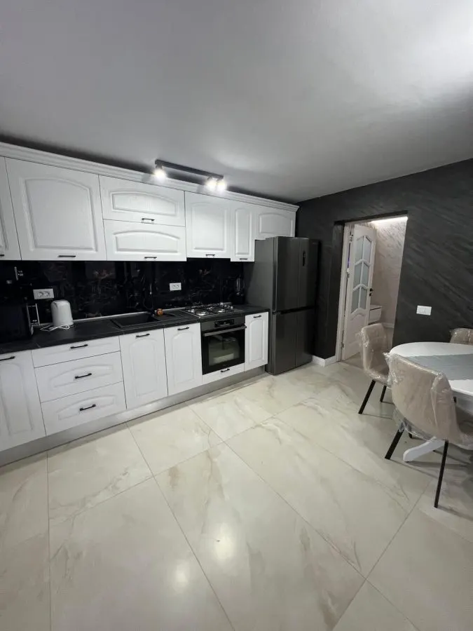 PRIMA INCHIRIERE - Casa moderna cu 3 camere - Horpaz - 800EUR - foto 6