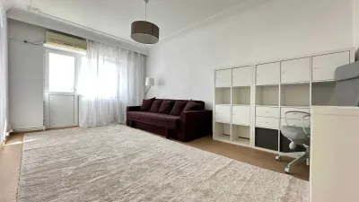 Apartament cu 3 camere decomandat - Central, Anastasie Panu - 600EUR - Iasi