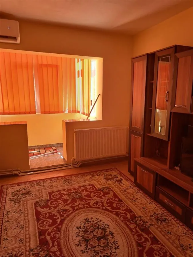 Apartament 2 Camere Zimbru - 360 euro - foto 1