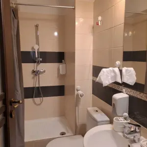 Apartament 4 camere Iasicon - 780 euro - foto 7