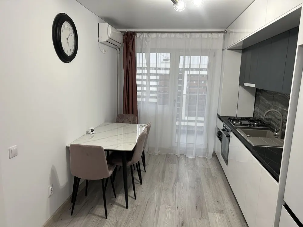 Apartament elegant de închiriat - Copou Garden-Loc de parcare subteran - foto 8
