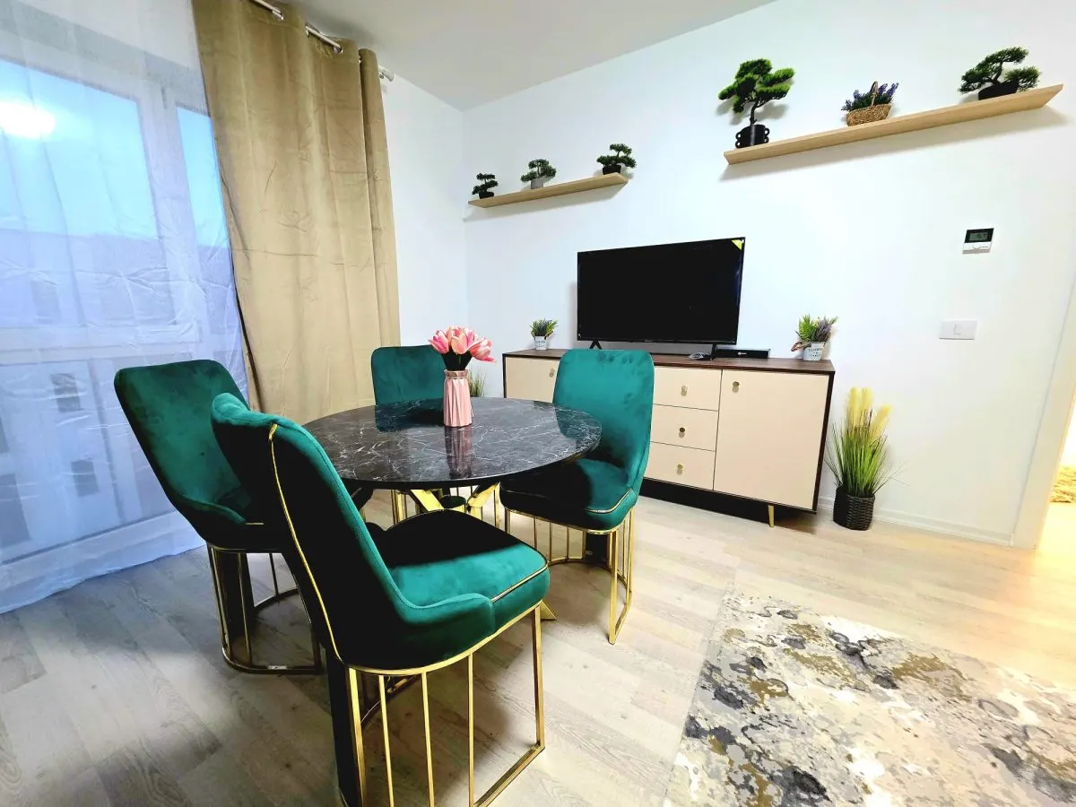 Apartament cu 3 camere de închiriat - Moon Reflexes-500 EURO - foto 2