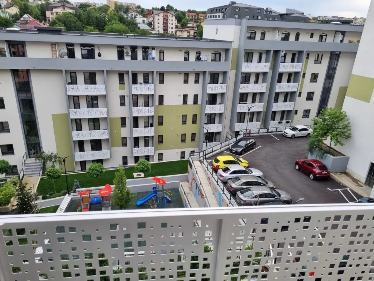 Apartament doua camere Pacurari - 500 euro - foto 1