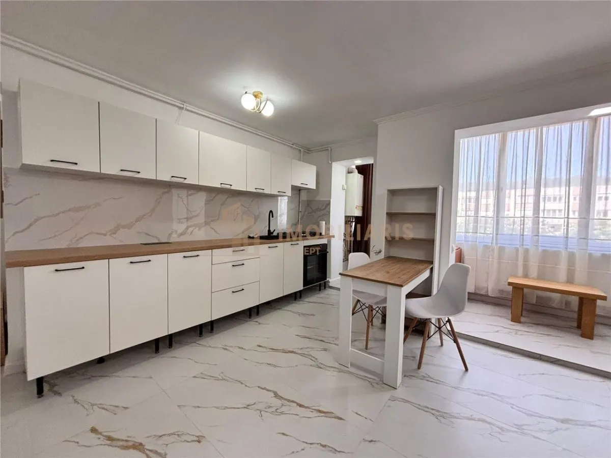 Apartament 2 camere zona Bd Bucuresti - foto 2