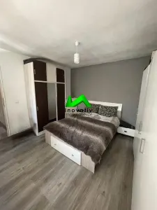 Casa de vanzare singur in curte Zona Cisnadie - foto 7