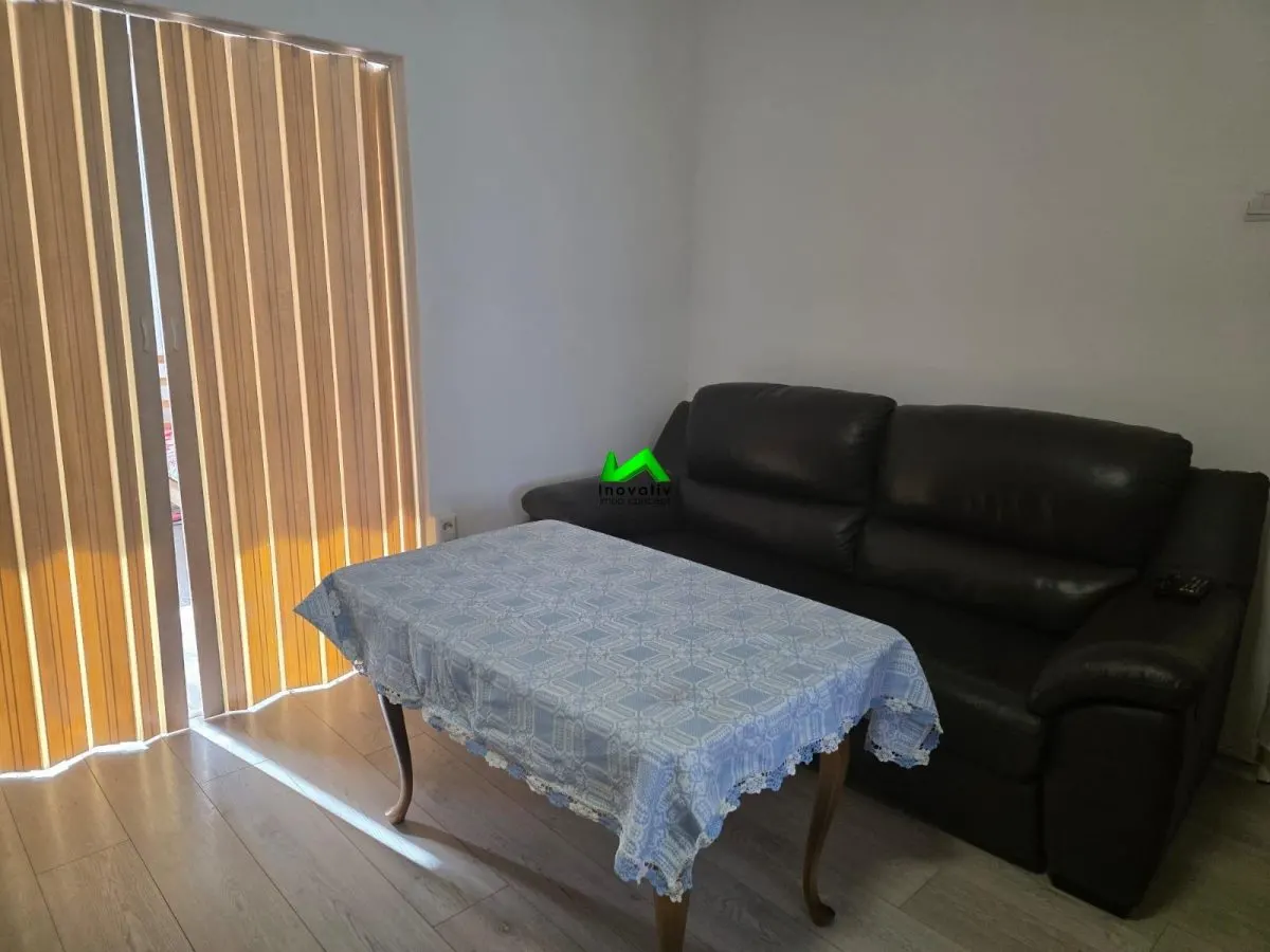 Apartament de inchiriat 2 camere la casa zona Lazaret - foto 3