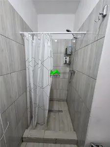 Apartament de inchiriat 2 camere la casa zona Lazaret - foto 9