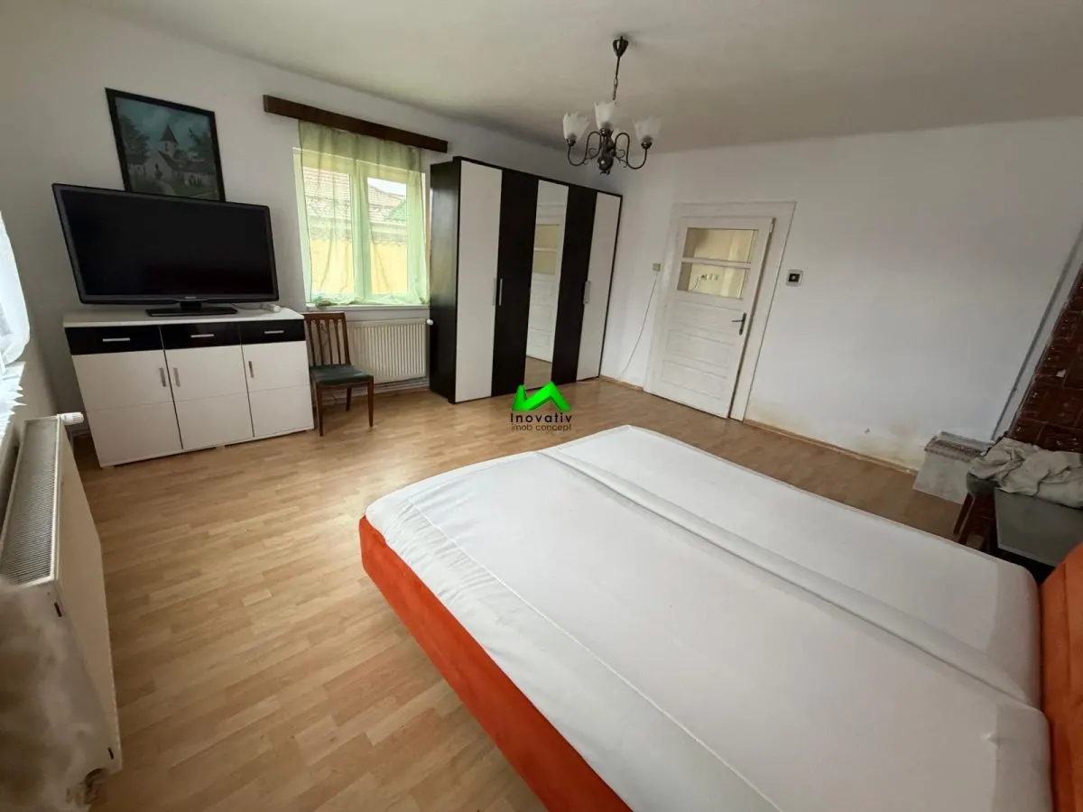 Casa individuala de vanzare 4 camere teren 820 mp Sibiu Turnisor - foto 1