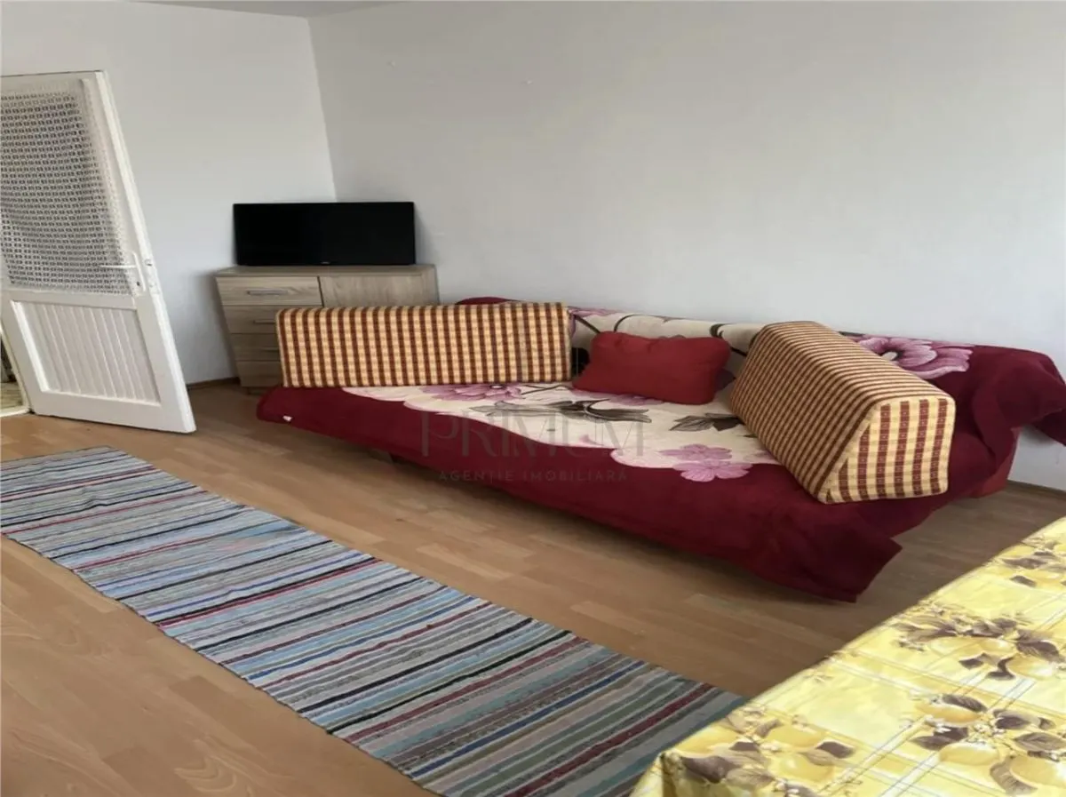 COMPLET STUDENTESC, APARTAMENT 1 CAMERA , mobilat - foto 4