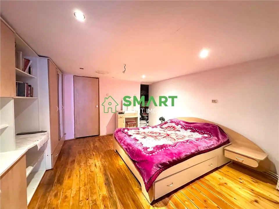 Casa cu 4 camere Arad Parneava - foto 2