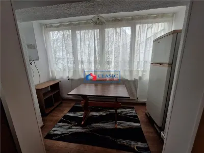 Vanzare apartament 2 camere decomandate etaj 1 in Gheorgheni- zona Titulescu - foto 9