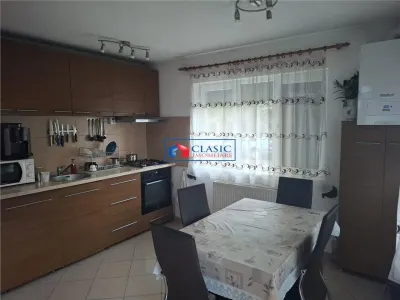 Vanzare apartament 2 camere la casa, singur in curte Centru zona Paris Parcul Feroviarilor, Cluj-Napoca - Cluj-Napoca