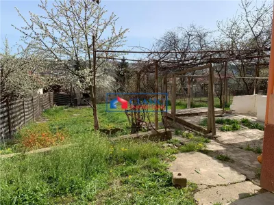 Inchiriere casa 3 camere cu gradina de 500 mp in Dambul Rotund - foto 15