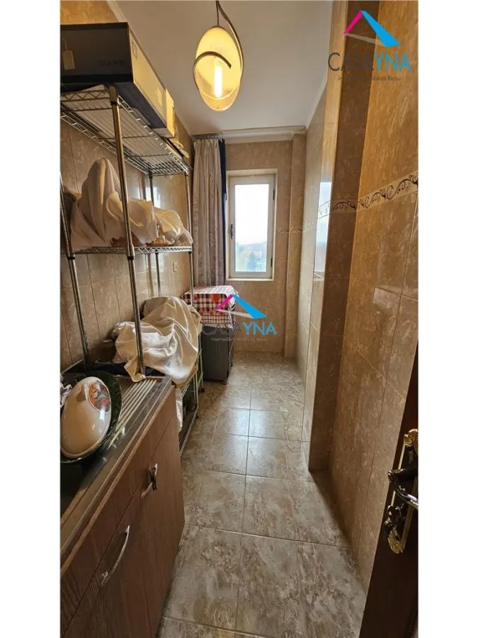 2 Decomandate, zona Narcisa, etaj intermediar - foto 4