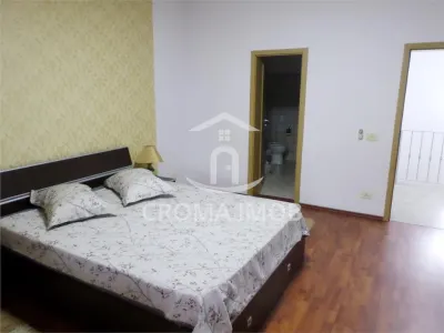 Inchiriere Casa 4 camere, curte proprie, cartier Mica Roma, Bucov - foto 15