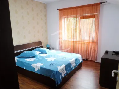 Inchiriere Casa 4 camere, curte proprie, cartier Mica Roma, Bucov - foto 18