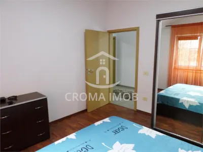 Inchiriere Casa 4 camere, curte proprie, cartier Mica Roma, Bucov - foto 19