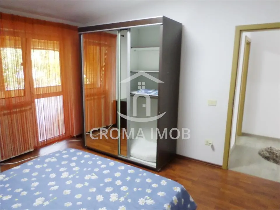 Inchiriere Casa 4 camere, curte proprie, cartier Mica Roma, Bucov - foto 21