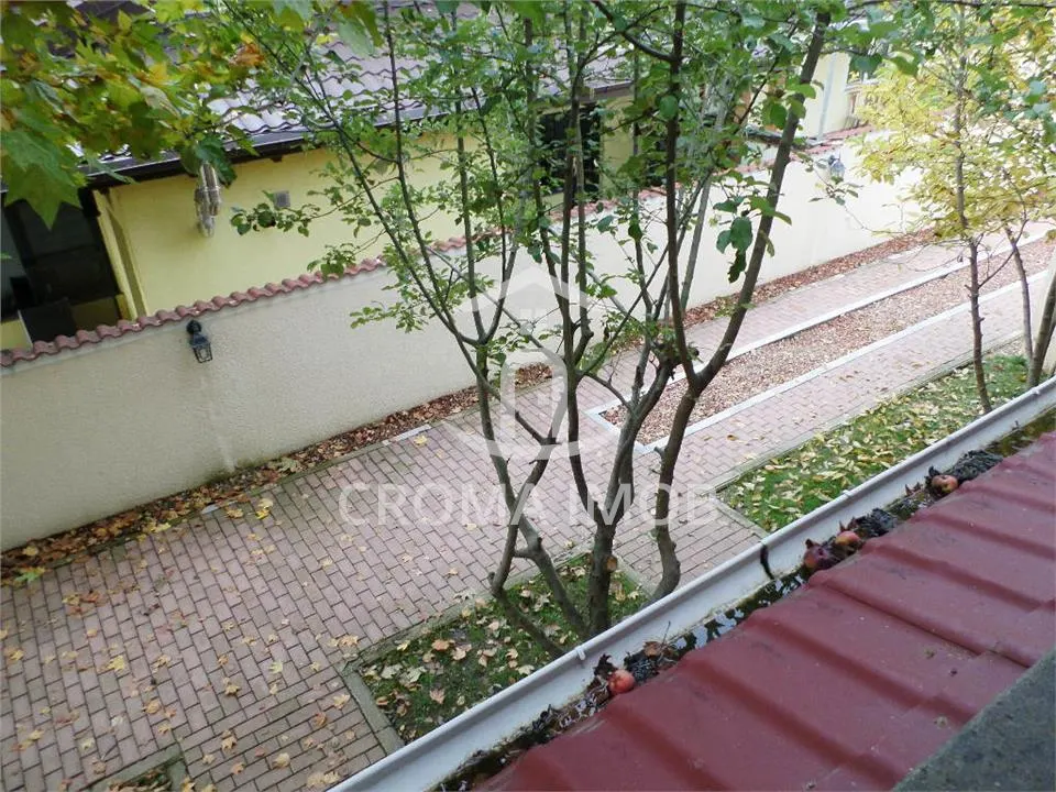 Inchiriere Casa 4 camere, curte proprie, cartier Mica Roma, Bucov - foto 23