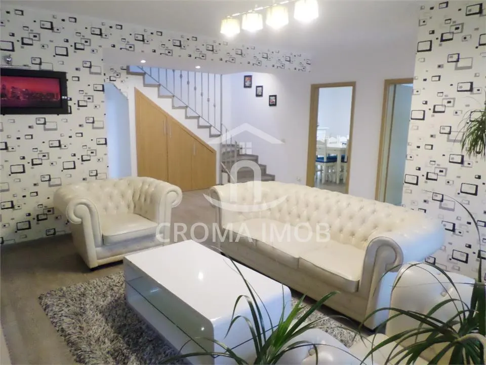 Inchiriere Casa 4 camere, curte proprie, cartier Mica Roma, Bucov - foto 4
