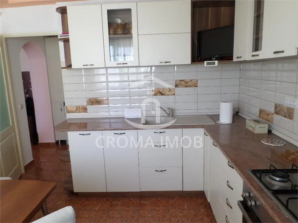 Vanzare apartamet 2 camere in Ploiesti, mobilat utilat, zona Republicii - foto 8