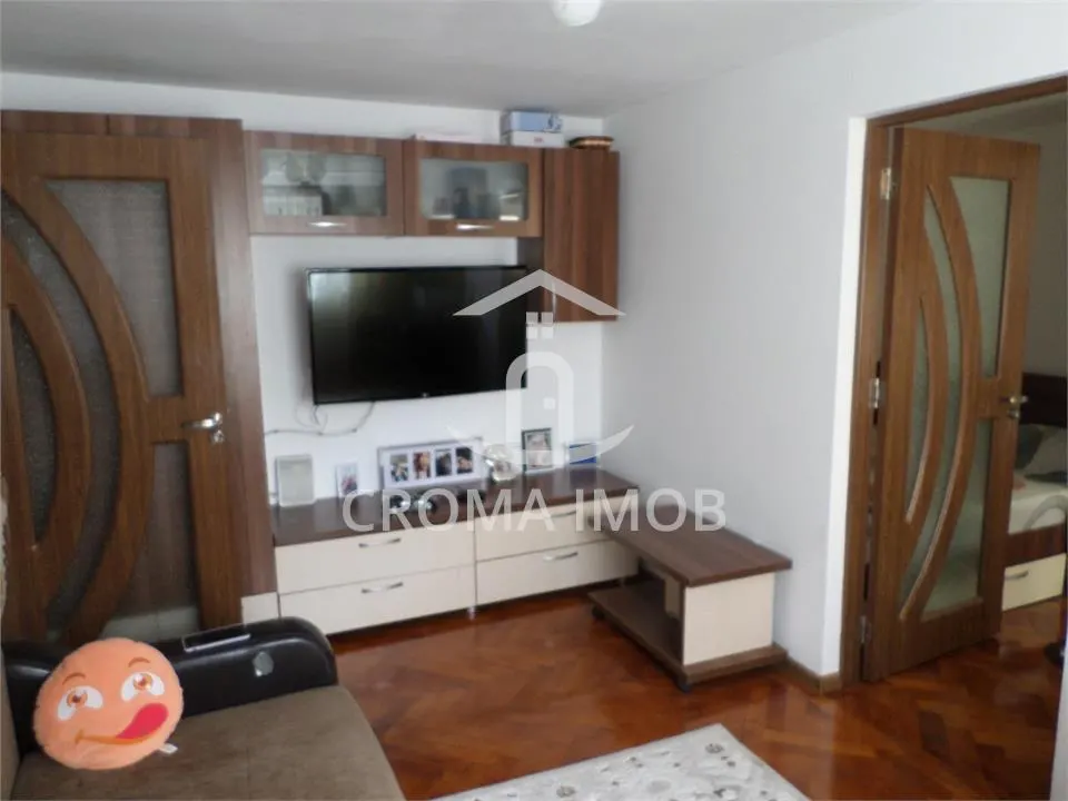 Vanzare apartament 2 camere in Ploiesti, complet mobilat, zona Nord - foto 2