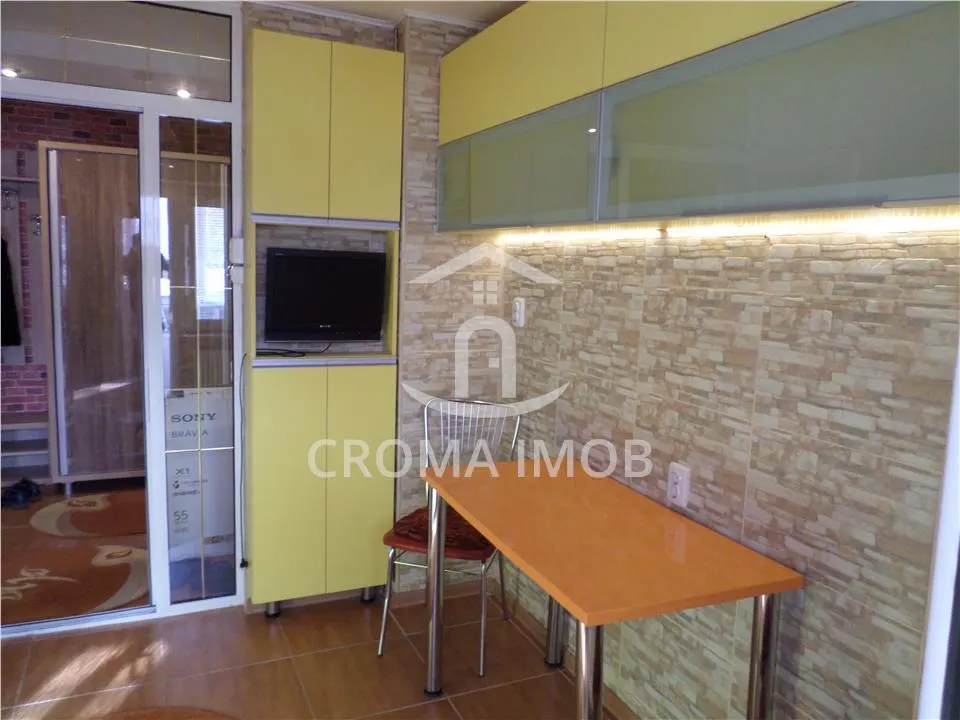 Apartament 2 camere de inchiriat in Ploiesti, zona Ienachita Vacarescu - foto 12