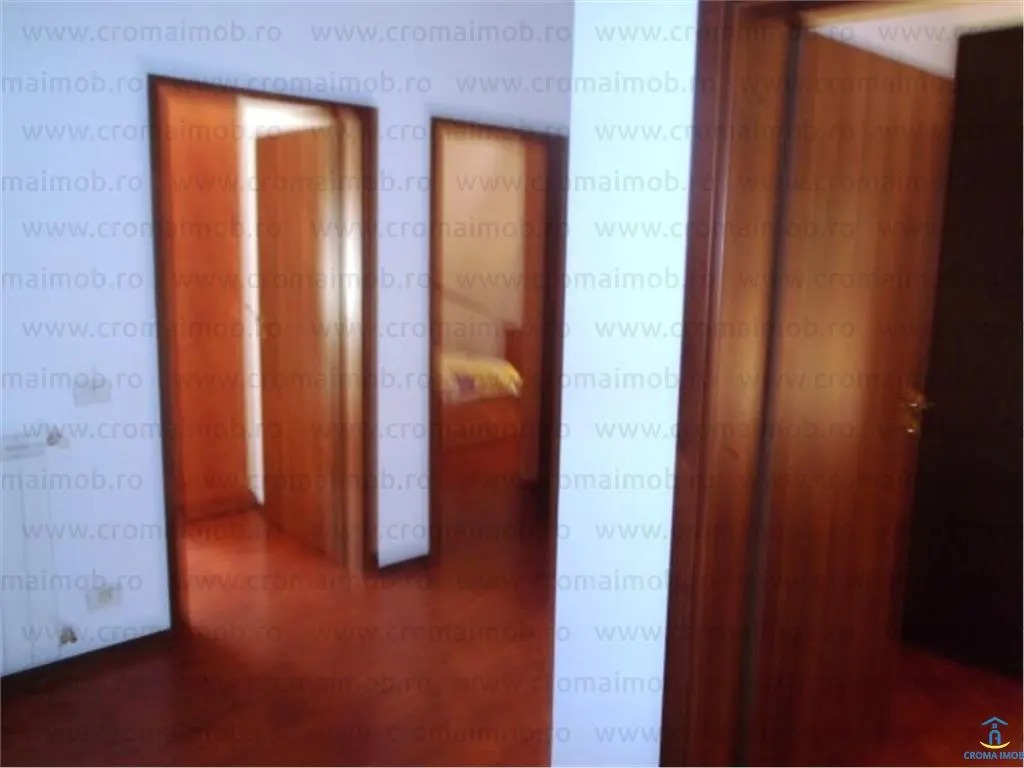 CromaImob Ploiesti: Inchiriere Vila 5 camere, zona Mica Roma - foto 1