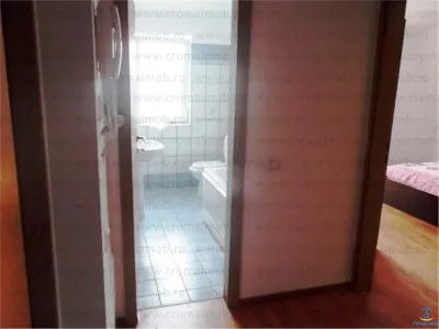 CromaImob Ploiesti: Inchiriere Vila 5 camere, zona Mica Roma - foto 13