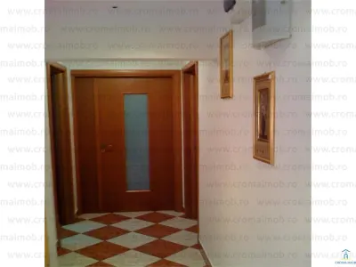 CromaImob-Inchiriere apartament 3 camere in Ploiesti,zona Ultracentral - foto 7