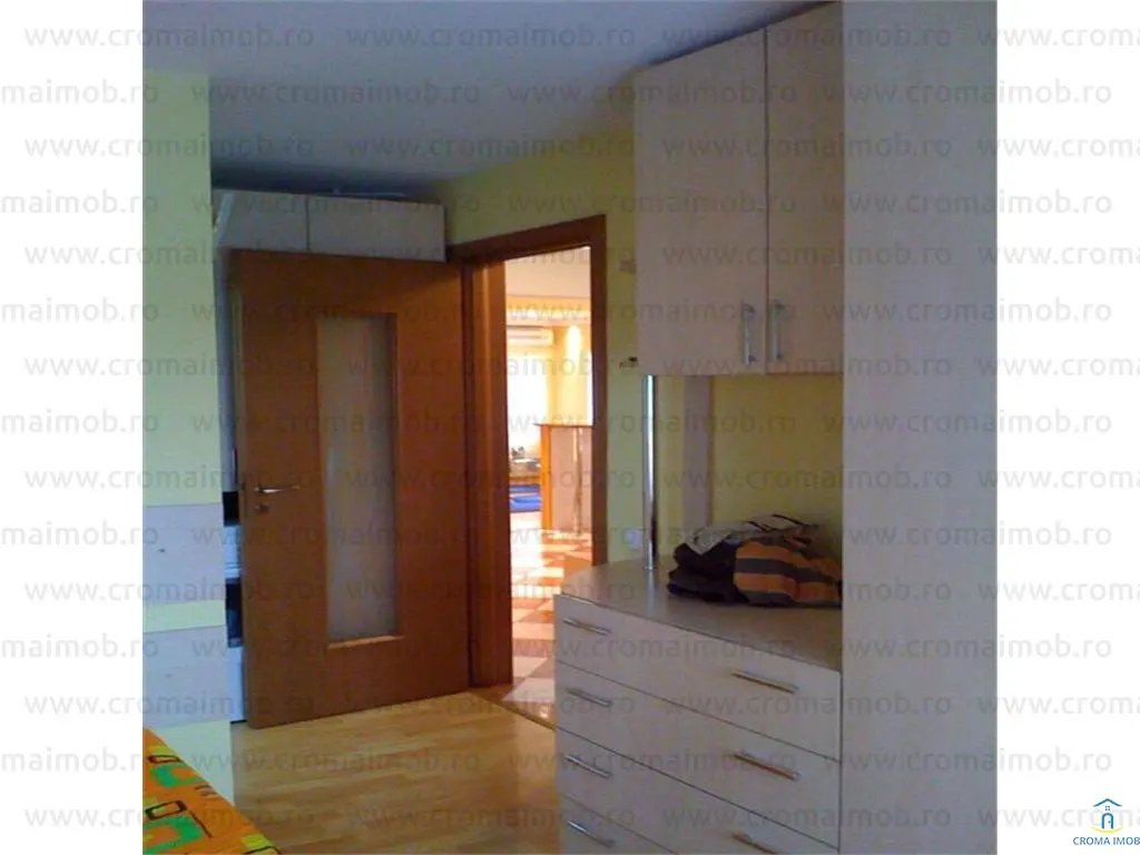 CromaImob-Inchiriere apartament 3 camere in Ploiesti,zona Ultracentral - foto 10