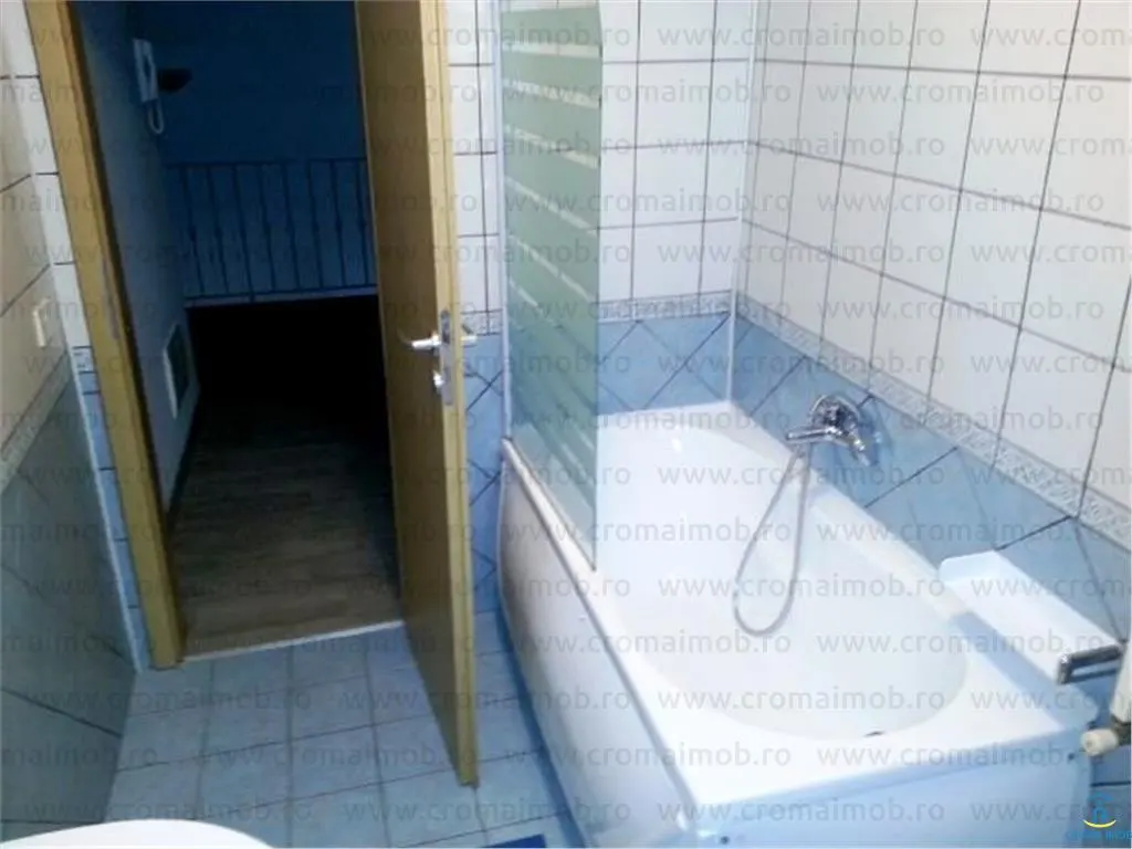 CromaImob - Inchiriere vila de lux 5 camere Exterior Est - foto 3