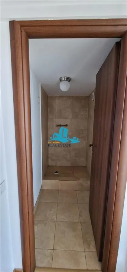 Inchiriere apartament 3 camere, Unirii, Terasa 174 mp, bloc 2018 - foto 14