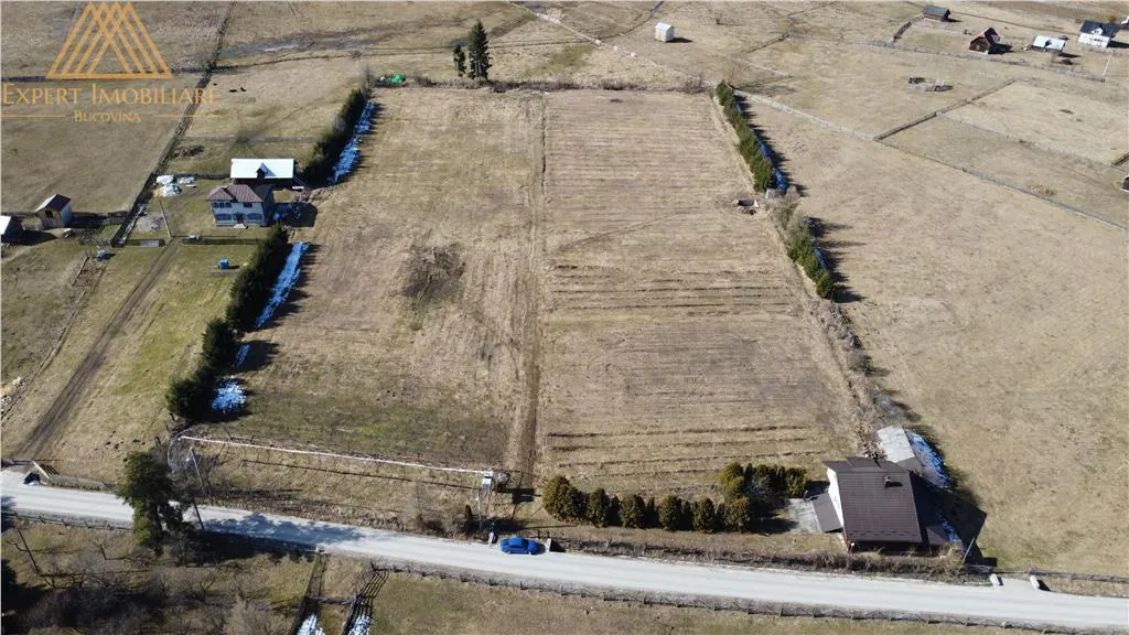 Casa la munte cu teren 2 hectare - foto 2