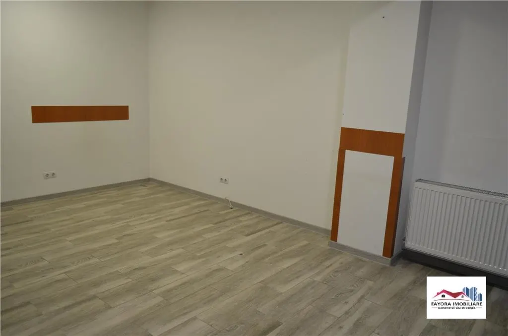 Apartament Bloc Nou 3 Camere 2 Bai si 2 Parcari Private de Vanzare Zona Tudor - foto 1