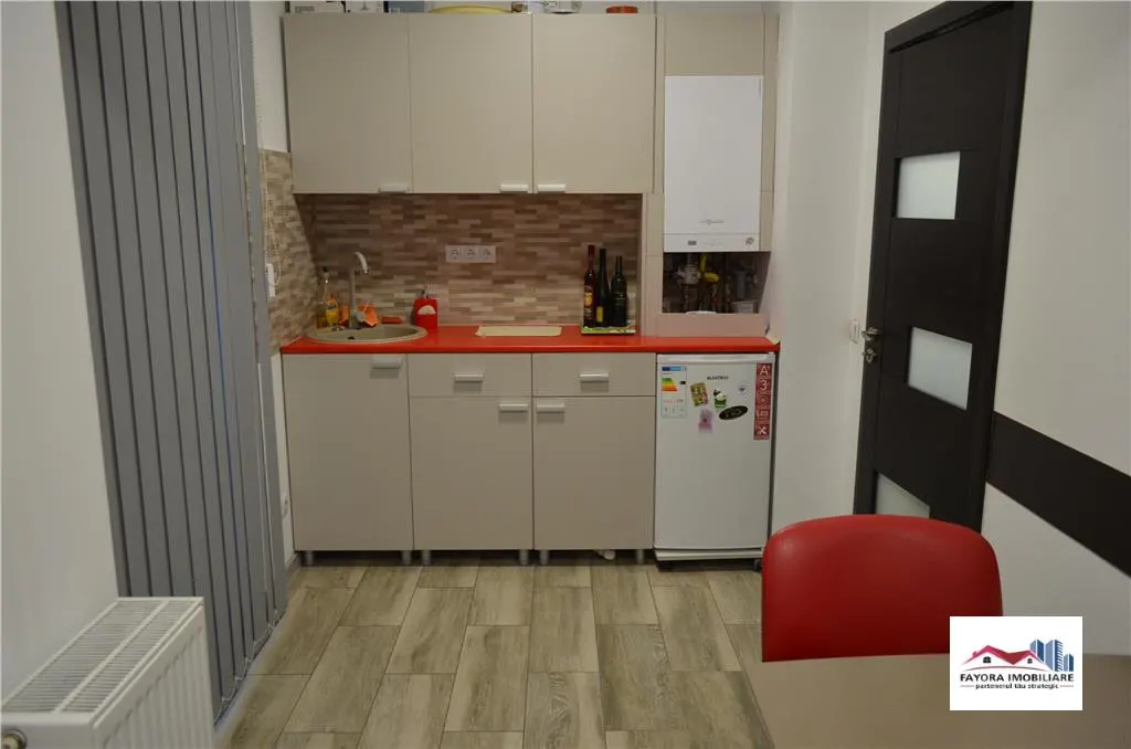 Apartament Bloc Nou 3 Camere 2 Bai si 2 Parcari Private de Vanzare Zona Tudor - foto 6