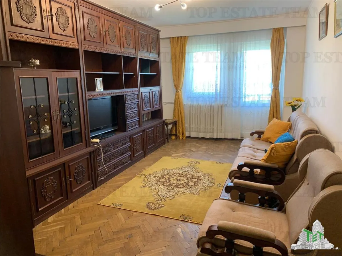 Apartament  3 Camere - Spitalul Judetean - Decomandat - Radet - Termen lung - foto 1