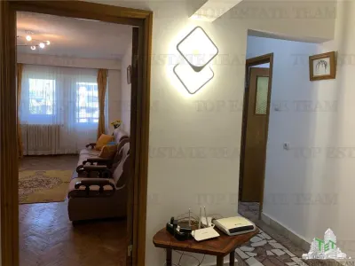 Apartament  3 Camere - Spitalul Judetean - Decomandat - Radet - Termen lung - foto 13