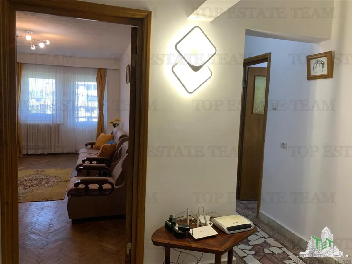 Apartament  3 Camere - Spitalul Judetean - Decomandat - Radet - Termen lung - foto 13
