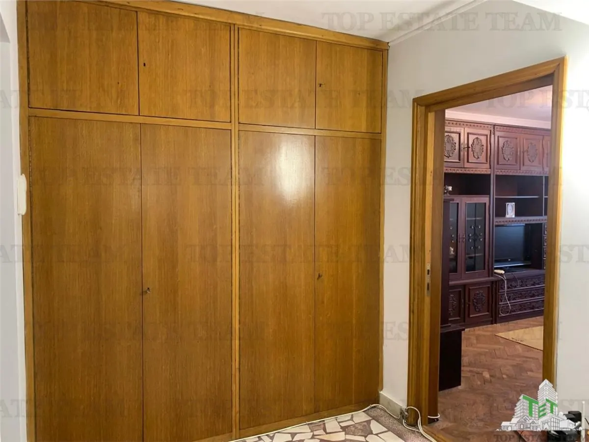 Apartament  3 Camere - Spitalul Judetean - Decomandat - Radet - Termen lung - foto 9
