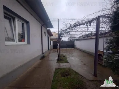 Casa individuala 4 camere cu teren 440 mp, zona linistita Popesti Leordeni - Popesti-Leordeni