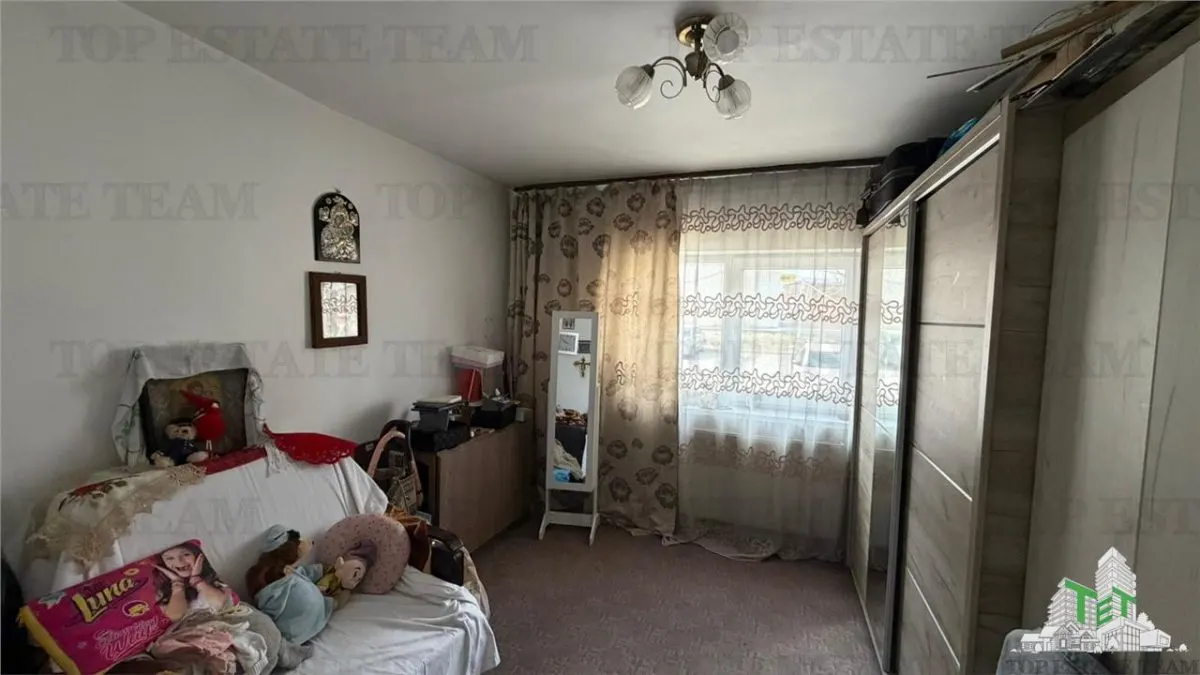 Apartament 3 camer ideal locuinta sau investitie,Ovidiu-Constanta - foto 16