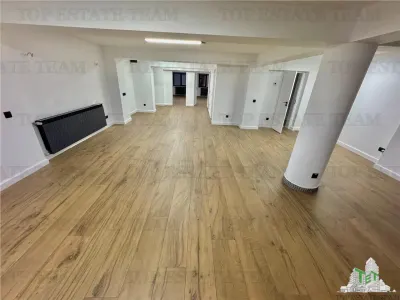 Spatiu office/ comercial  de inchiriat in Sectorul 1 /Zona Romexpo / Aproape de metrou - foto 11